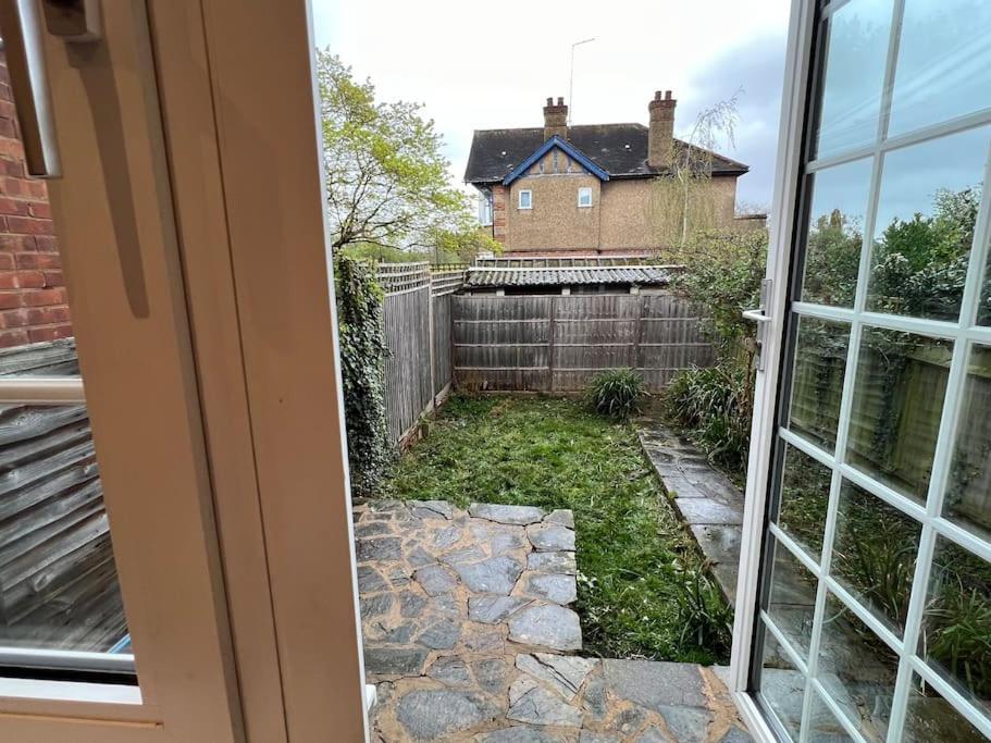 3 Bed Luxury House, 10 Min Walk To Underground Casa vacanze Londra